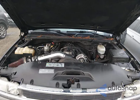 2003 Chevrolet Tahoe Ls from USA, damaged, VIN 1GNEC13Z13J320267